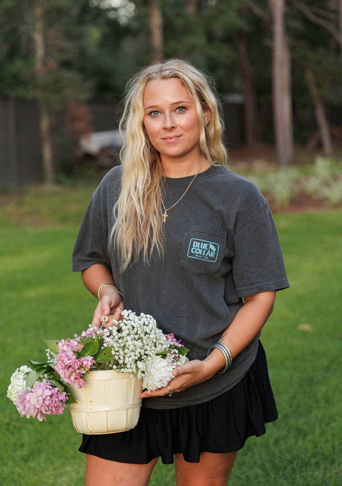 Blue Collar Man Club Pocket Tee in pepper